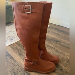 Women's Brown Knee-High Boots *NWOT*